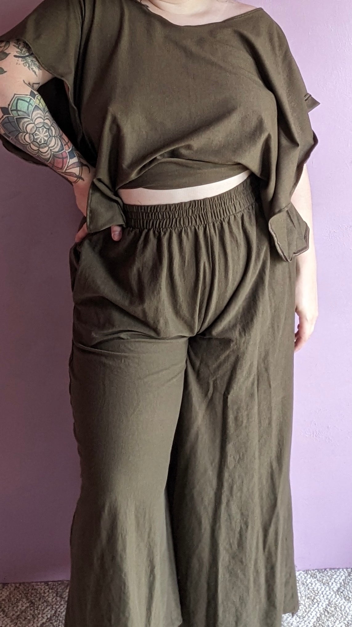 Cropped Perfect Pant - Olive Jersey