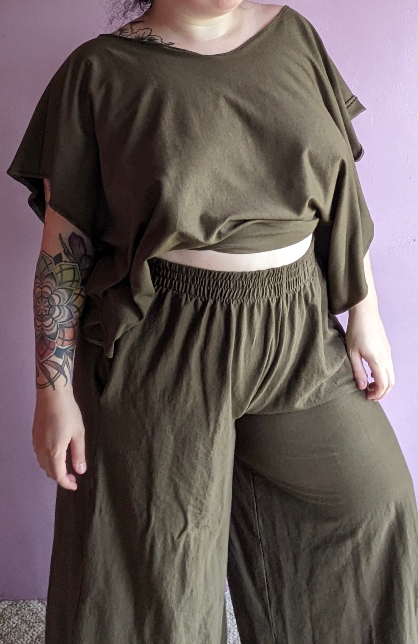 Cropped Perfect Pant - Olive Jersey