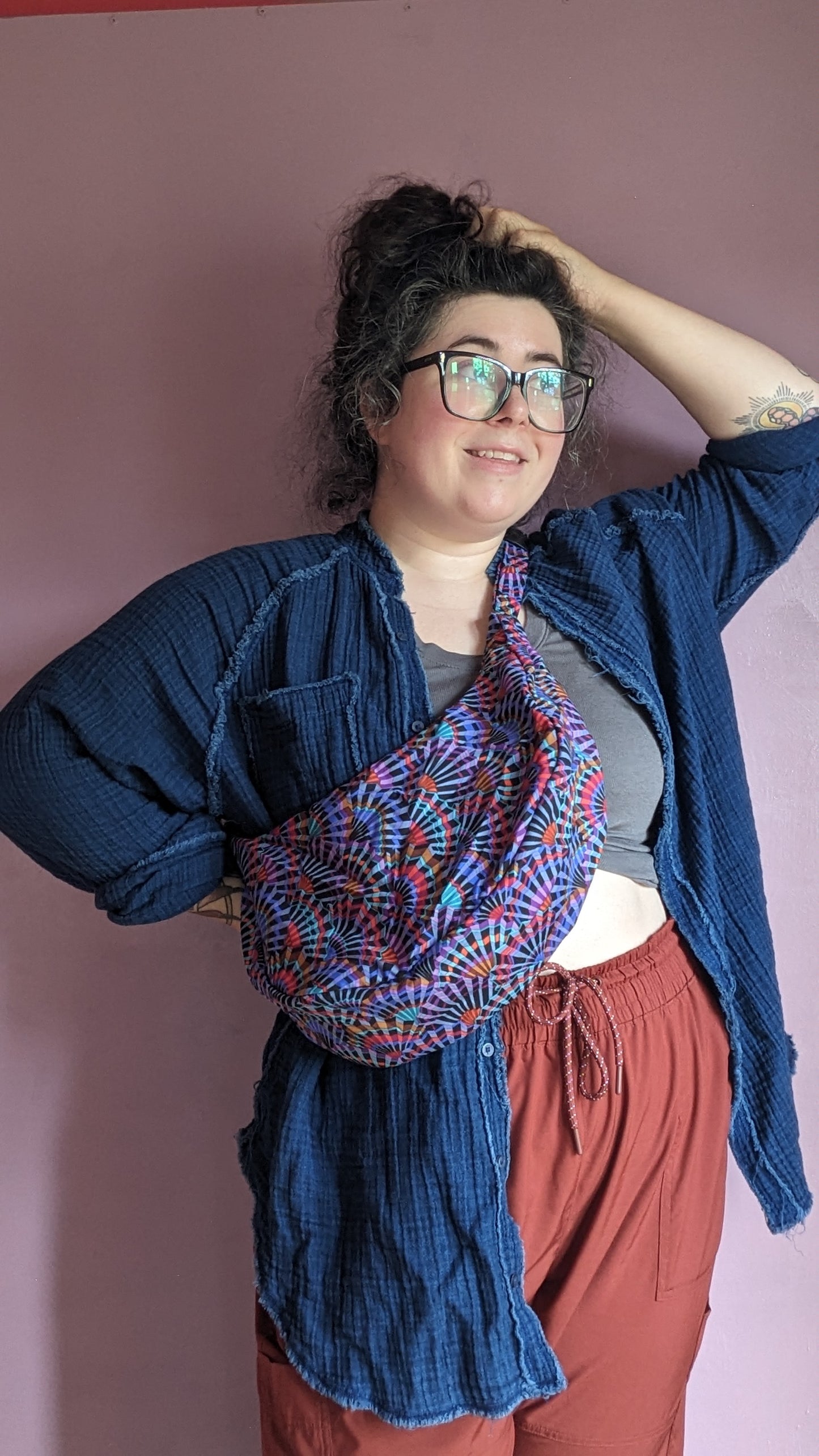 Fan Crescent Bag